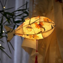 Mid-Autumn Festival non-legacy fish lantern handmade DIY lantern portable luminous lantern