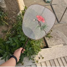 Suzhou Embroidery & Kesi Silk Round Fan – Classical Cultural Creative Product of Intangible Cultural Heritage
