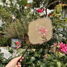 Suzhou Embroidery & Kesi Silk Round Fan – Classical Cultural Creative Product of Intangible Cultural Heritage