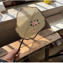 Suzhou Embroidery & Kesi Silk Round Fan – Classical Cultural Creative Product of Intangible Cultural Heritage