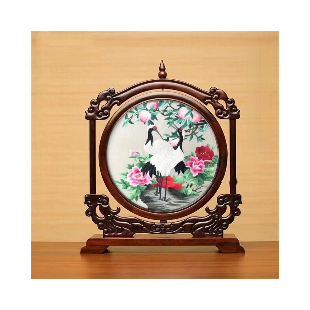 Suzhou Double-Sided Embroidery – Fully Handmade Embroidered Ornament Suzhou Double-Sided Embroidery – Fully Handmade Embroidered Ornament