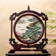 Suzhou Double-Sided Embroidery – Fully Handmade Embroidered Ornament