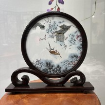 Finished Suzhou Embroidery Ornament – Handmade Double-Sided Embroidered Screen in Traditional Style