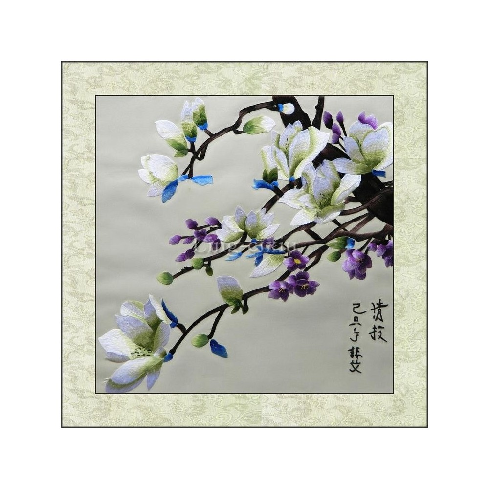 Finished Suzhou Embroidery – Magnolia Silk Embroidery Decorative Artwork, Chinese-Style Gift Finished Suzhou Embroidery – Magnolia Silk Embroidery Decorative Artwork, Chinese-Style Gift