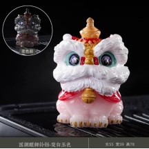 Color-Changing Tea Pet Pixiu Holding Gold Ingot – Tea Table Desktop Ornament and Decoration