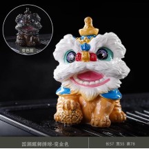 Color-Changing Tea Pet Pixiu Holding Gold Ingot – Tea Table Desktop Ornament and Decoration