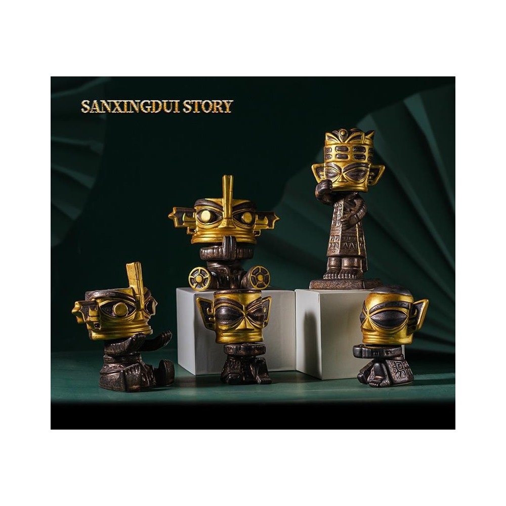 Sanxingdui cultural and creative ornaments, blessing priests, national style creative home decorations Sanxingdui cultural and creative ornaments, blessing priests, national style creative home decorations